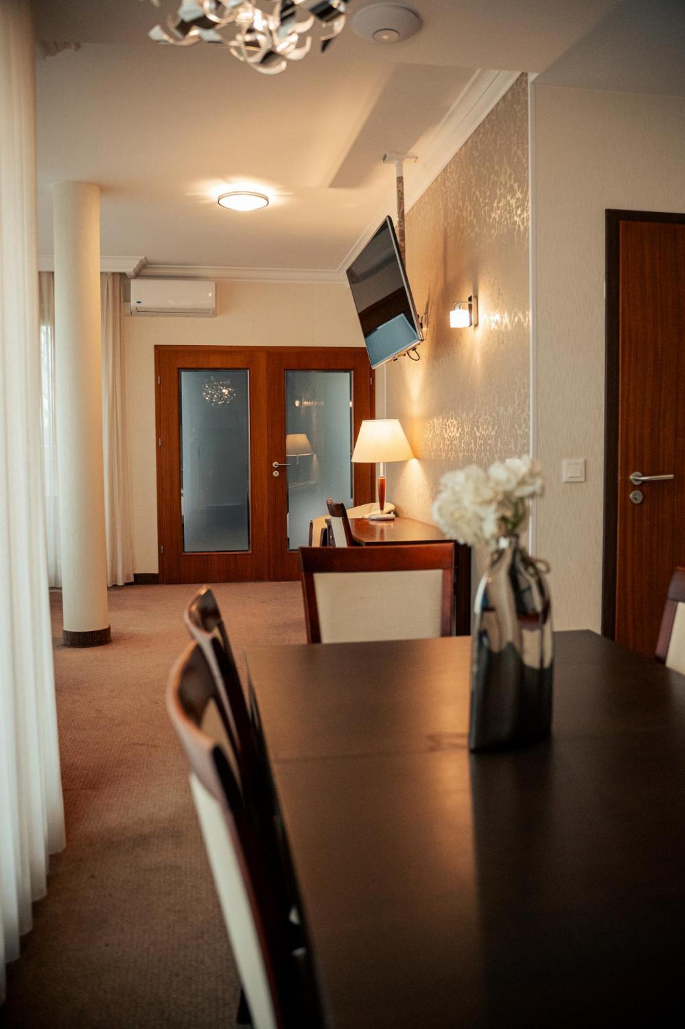 Hotel Kuracyjny Spa & Wellness Gdynia Esterno foto